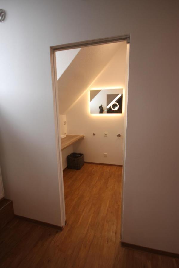 Moselloft Zeltingen-Rachtig Appartement Buitenkant foto
