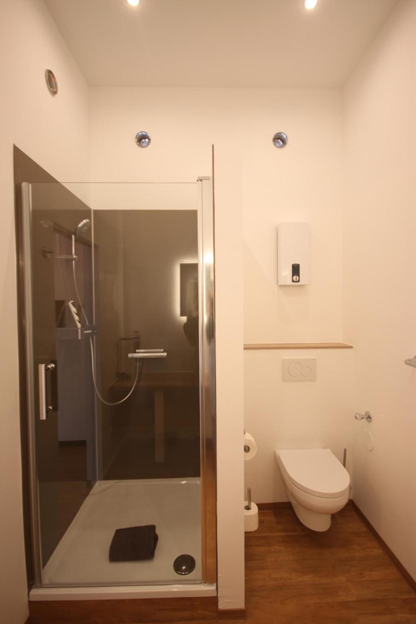 Moselloft Zeltingen-Rachtig Appartement Buitenkant foto